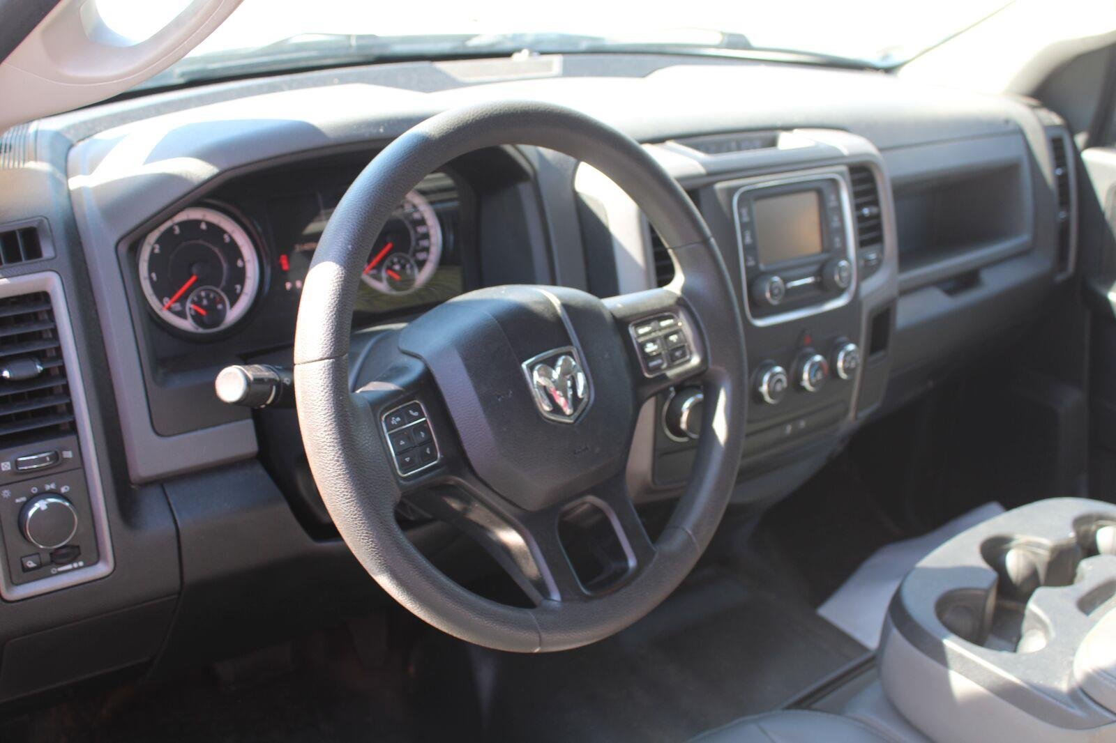 Used 2018 Bright White Clearcoat Ram Tradesman image 9