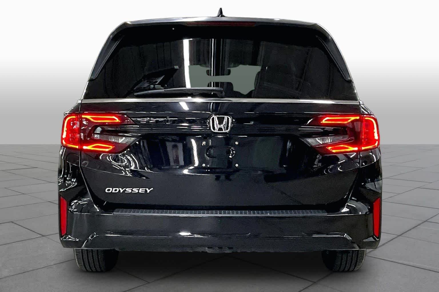 Used 2025 GRAY Honda EX-L image 5