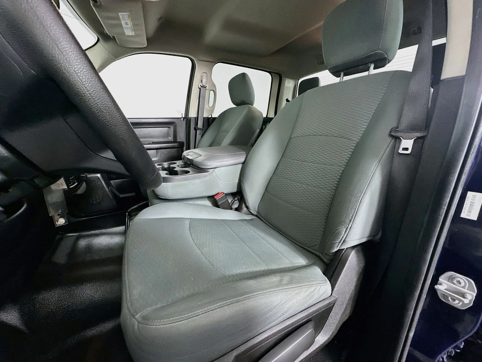 Used 2019 True Blue Pearlcoat Ram Tradesman image 19