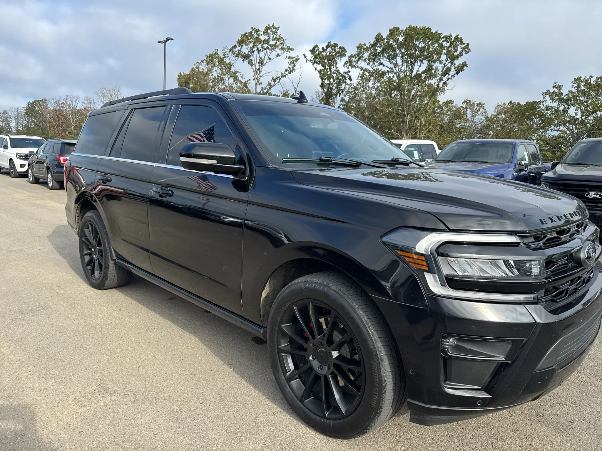 Used 2022 Agate Black Metallic Ford Limited image 4