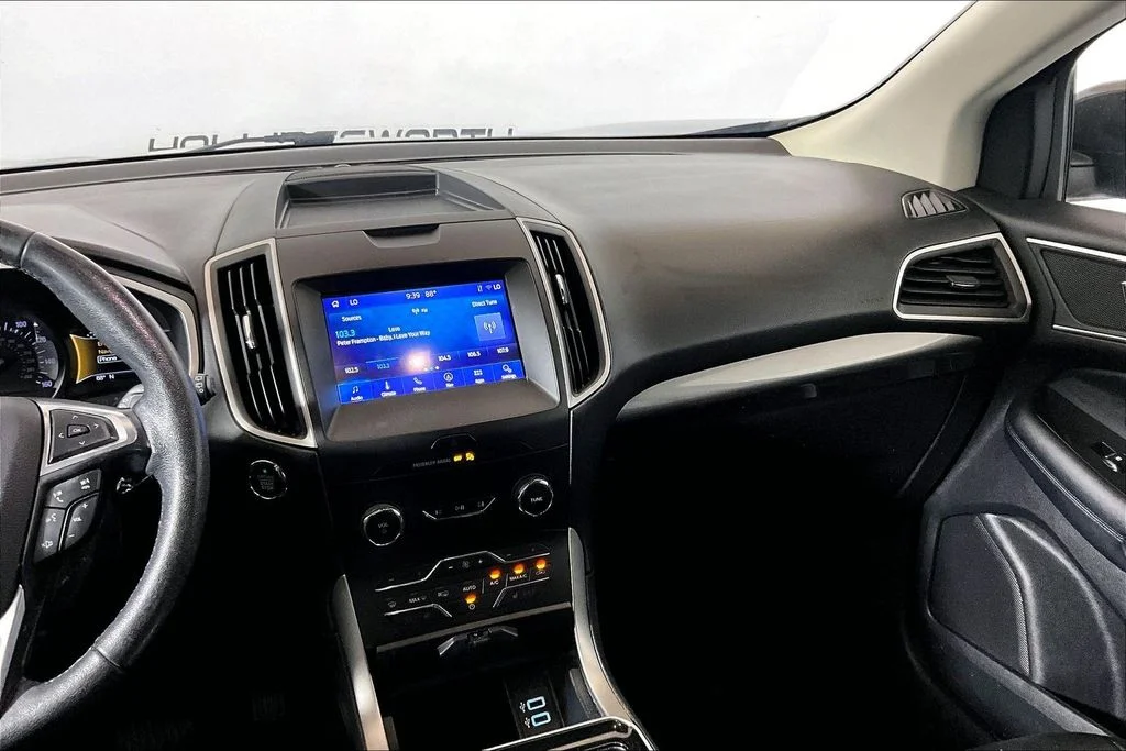 Certified Used 2020 Magnetic Ford SEL image 5