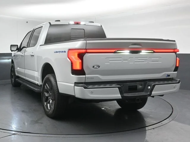 Used 2024 White Ford Lariat image 6