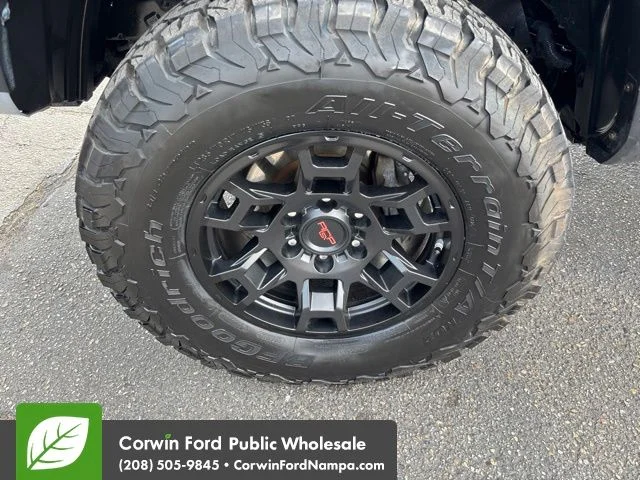 Used 2019  Toyota TRD Off-Road image 9