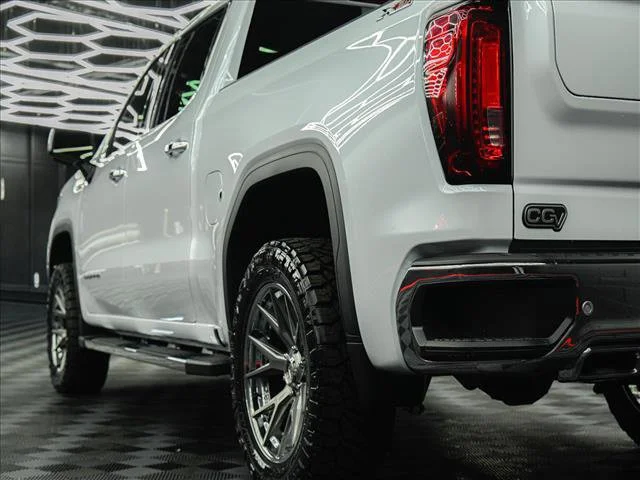 New 2026 Glacier White Tricoat GMC SLT image 45