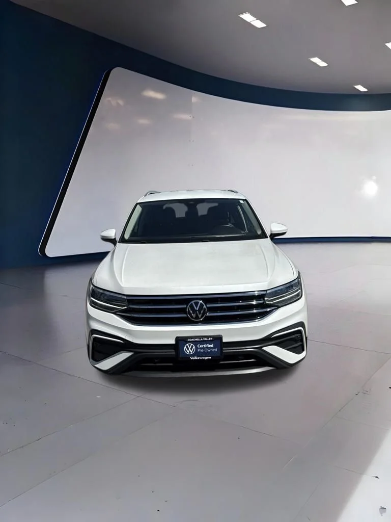 Certified Used 2023 White/off-white Volkswagen 2.0T SE image 7