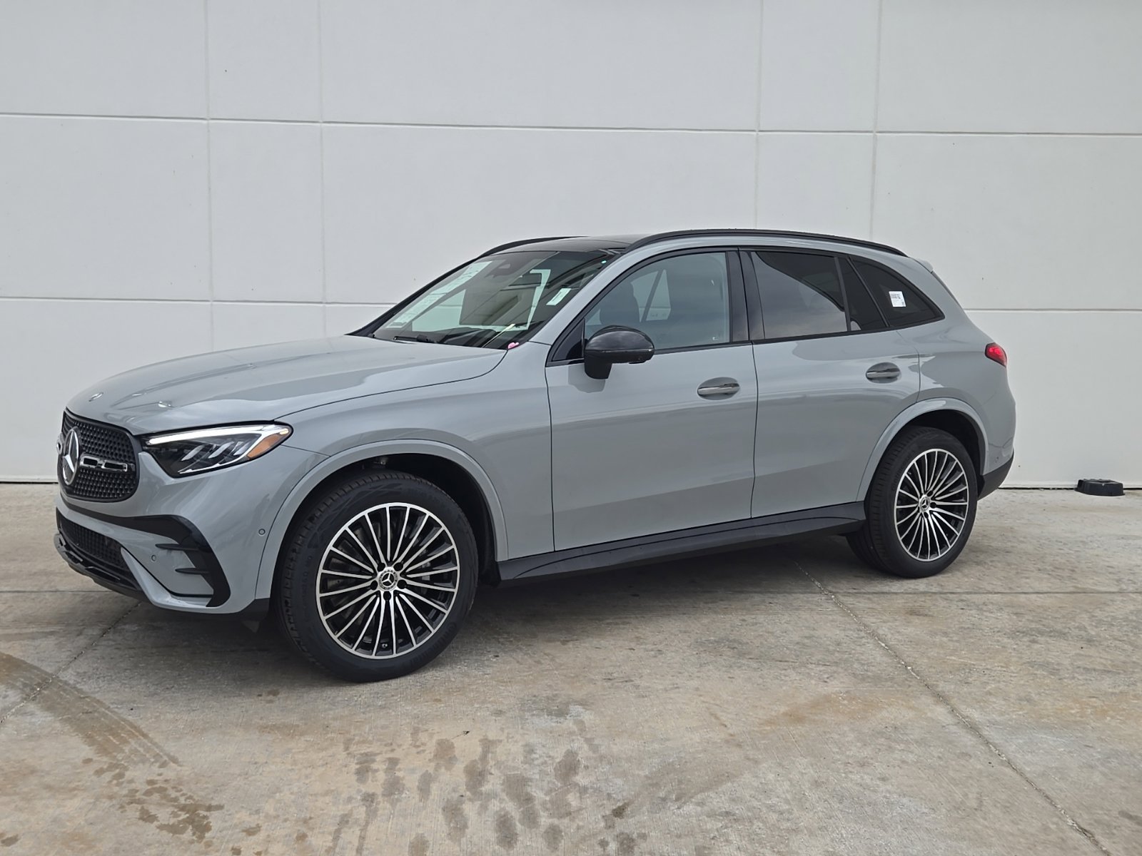 2027 Mercedes-Benz GLC