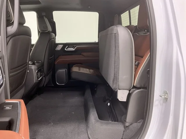 2026 GMC Sierra 2500HD Denali Ultimate - Photo 24