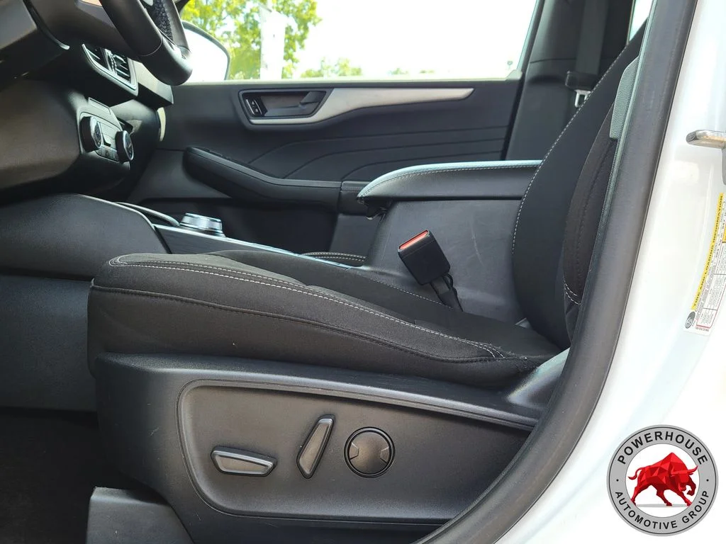 Used 2024 White Ford Active image 25
