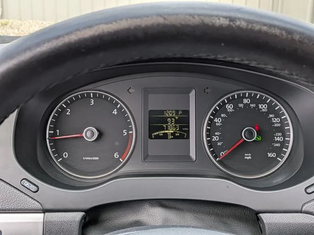 Used 2012 Black Volkswagen TDI image 32
