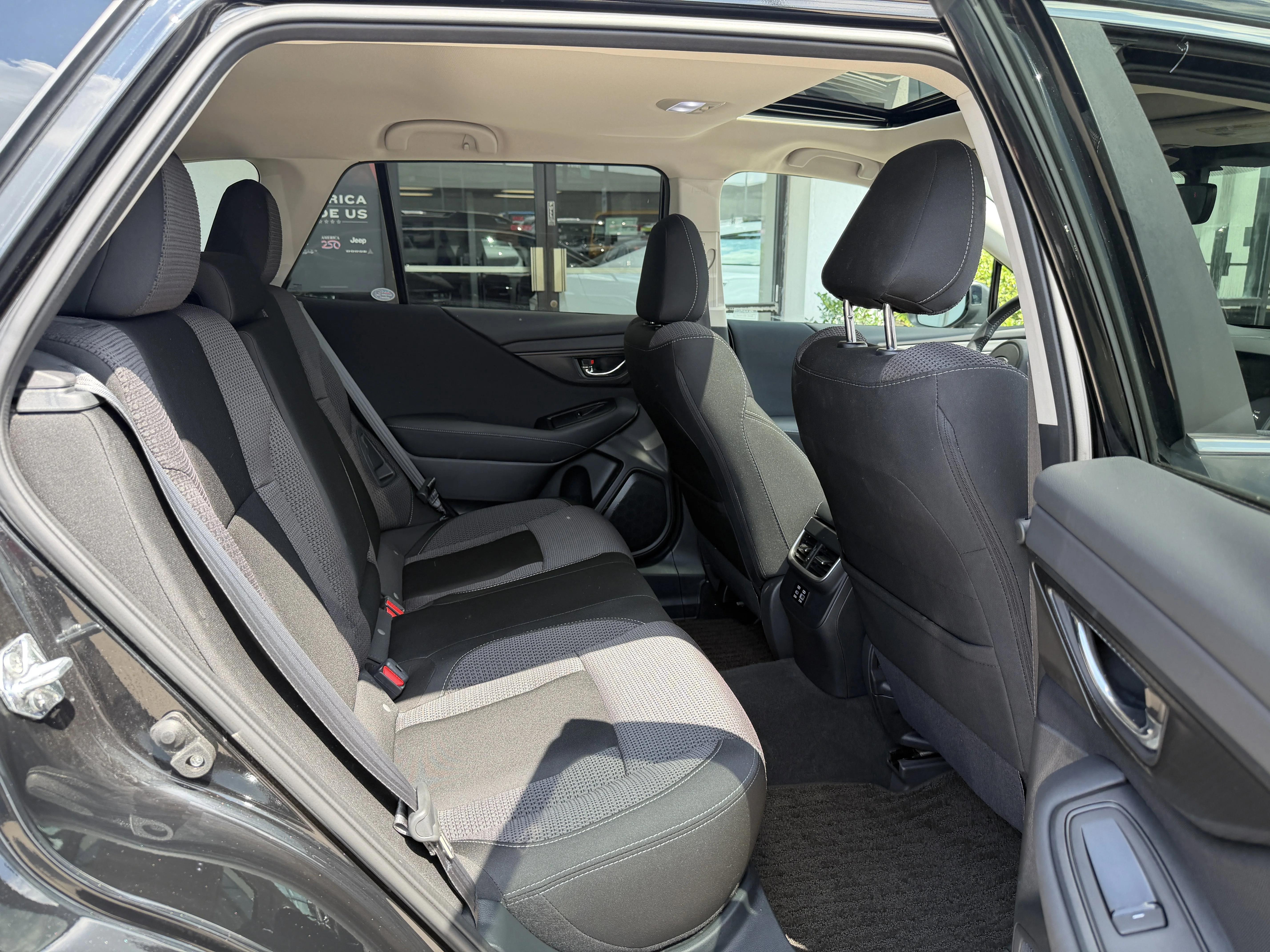 Used 2024 Crystal Black Silica Subaru Premium image 25