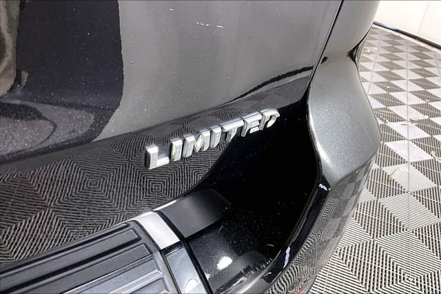 Used 2014 Black Jeep Limited image 23