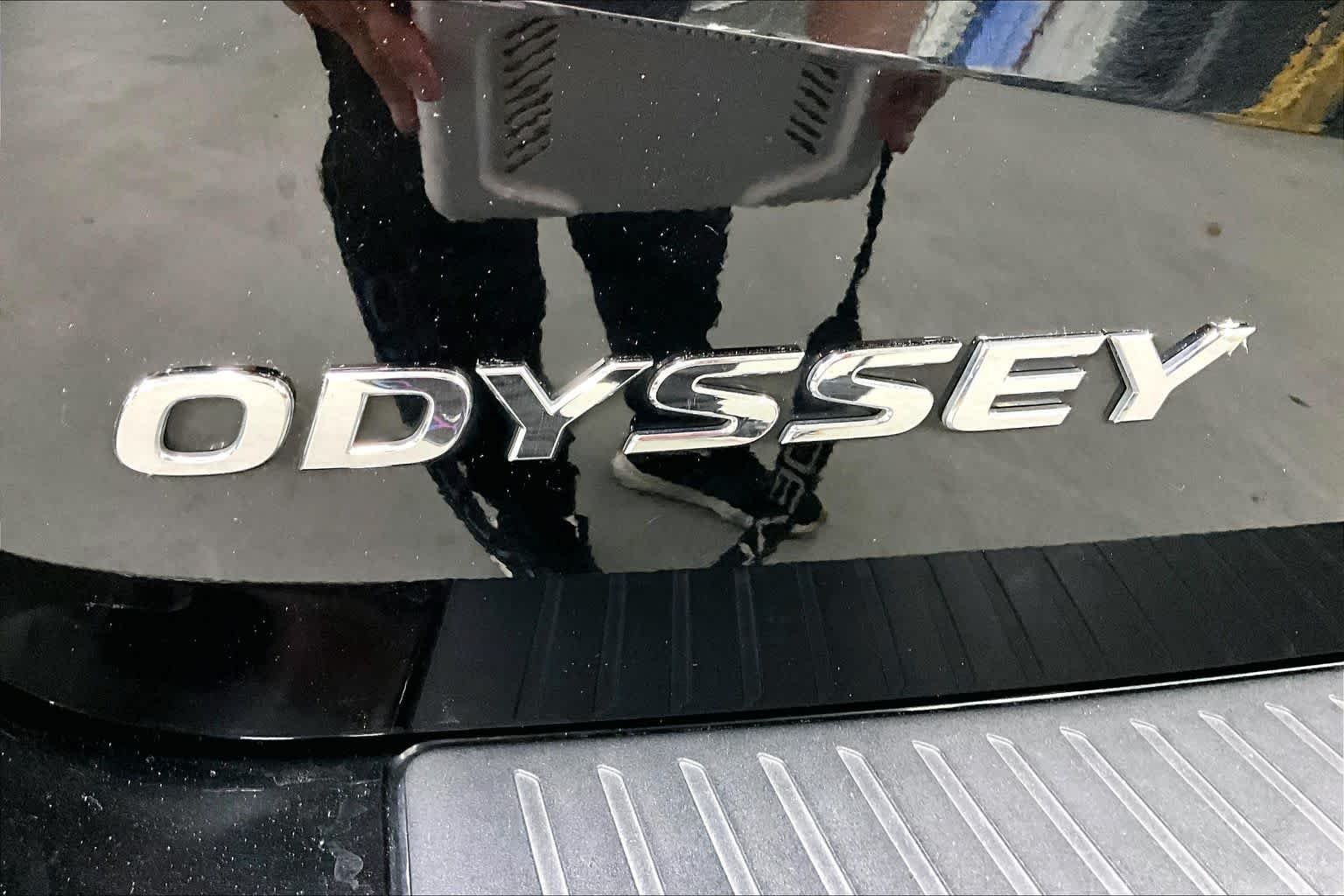 Used 2025 GRAY Honda EX-L image 31