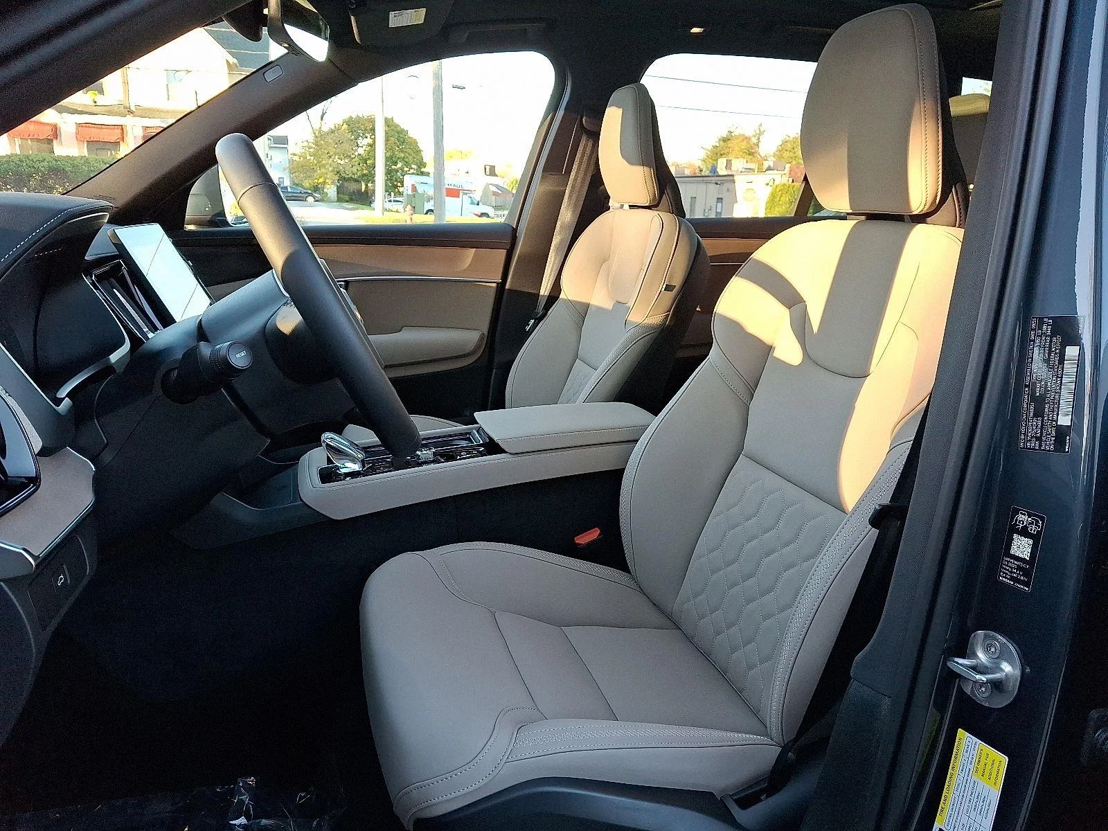 Used 2026 Denim Blue Metallic Volvo Plus image 13