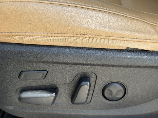 Used 2022 Gray Kia SX image 25