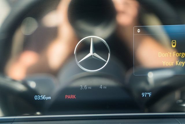 New 2026 MANUFAKTUR Mystic Blue Metallic Mercedes-Benz GLE 450 image 79