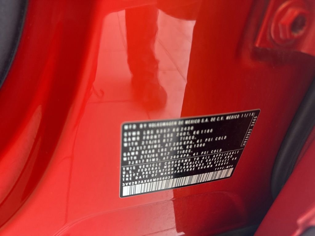 Used 2019 Orange Volkswagen  image 21