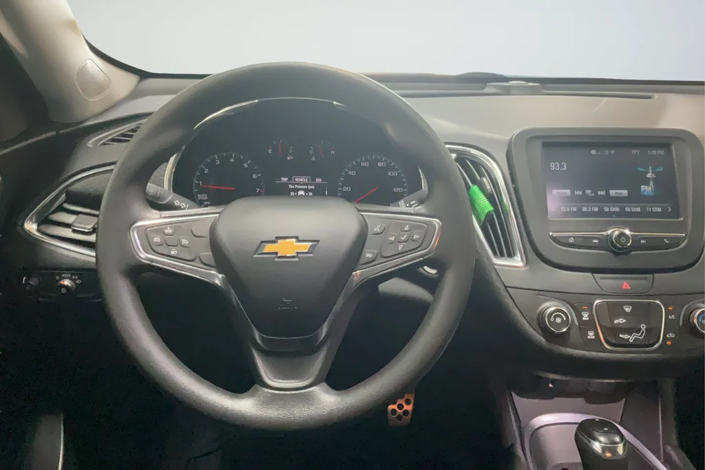 Used 2017 Black Chevrolet LT image 13