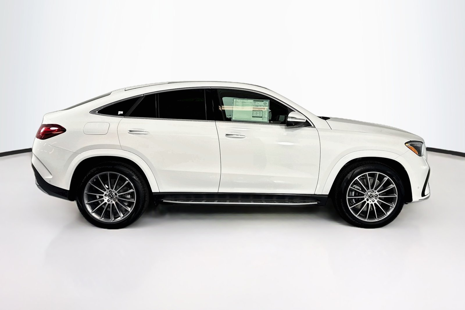 New 2026 Polar White Mercedes-Benz GLE 450 image 4