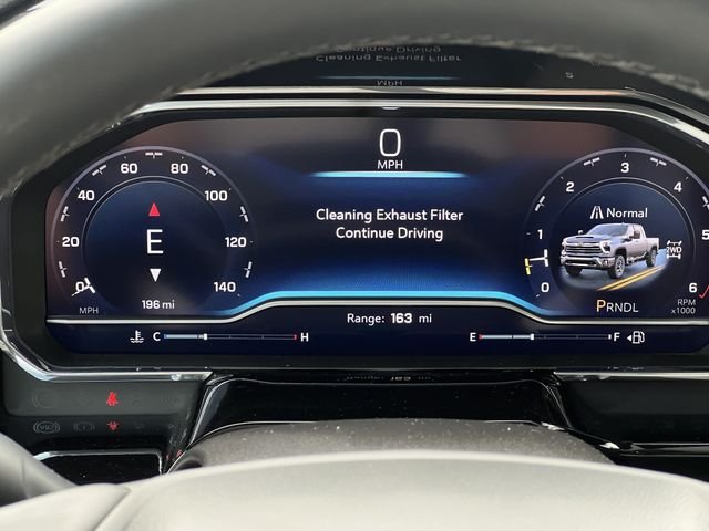 Used 2025 White Chevrolet LT image 23