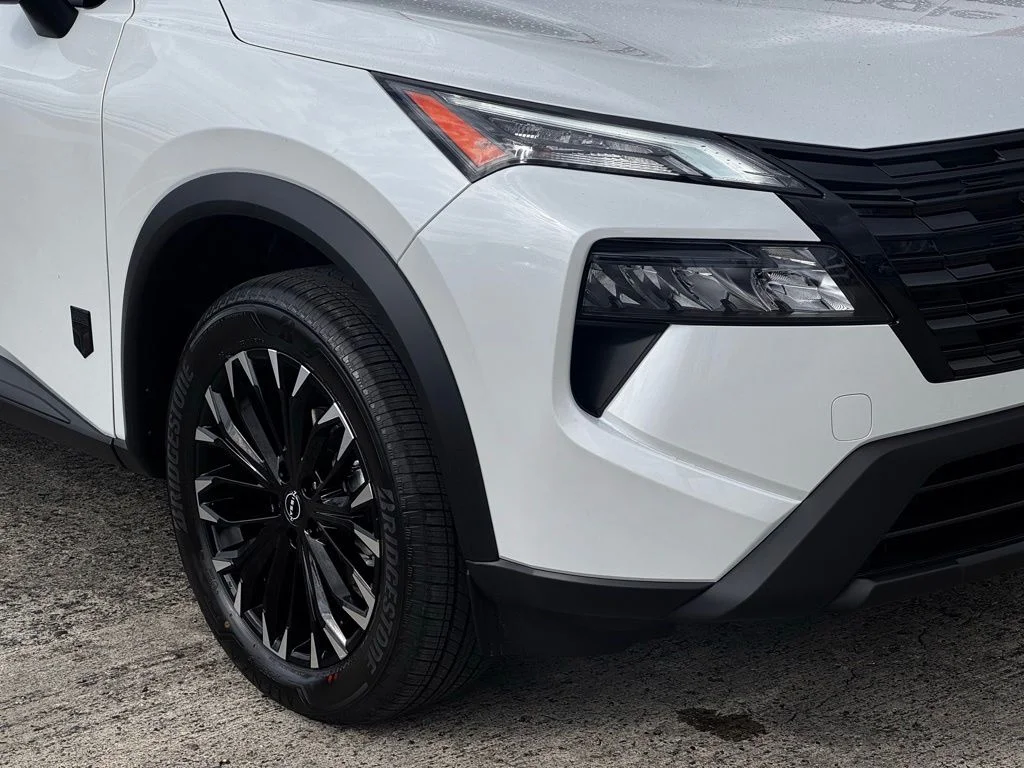 New 2026 White Nissan Dark Armor image 5