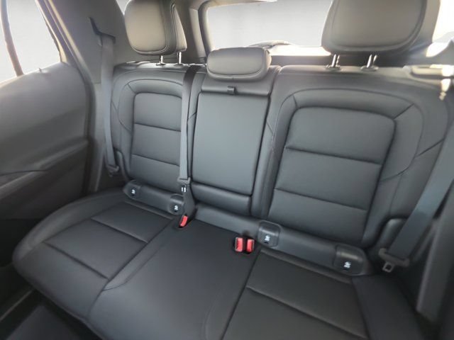 2027 Chevrolet Equinox LT - Photo 14