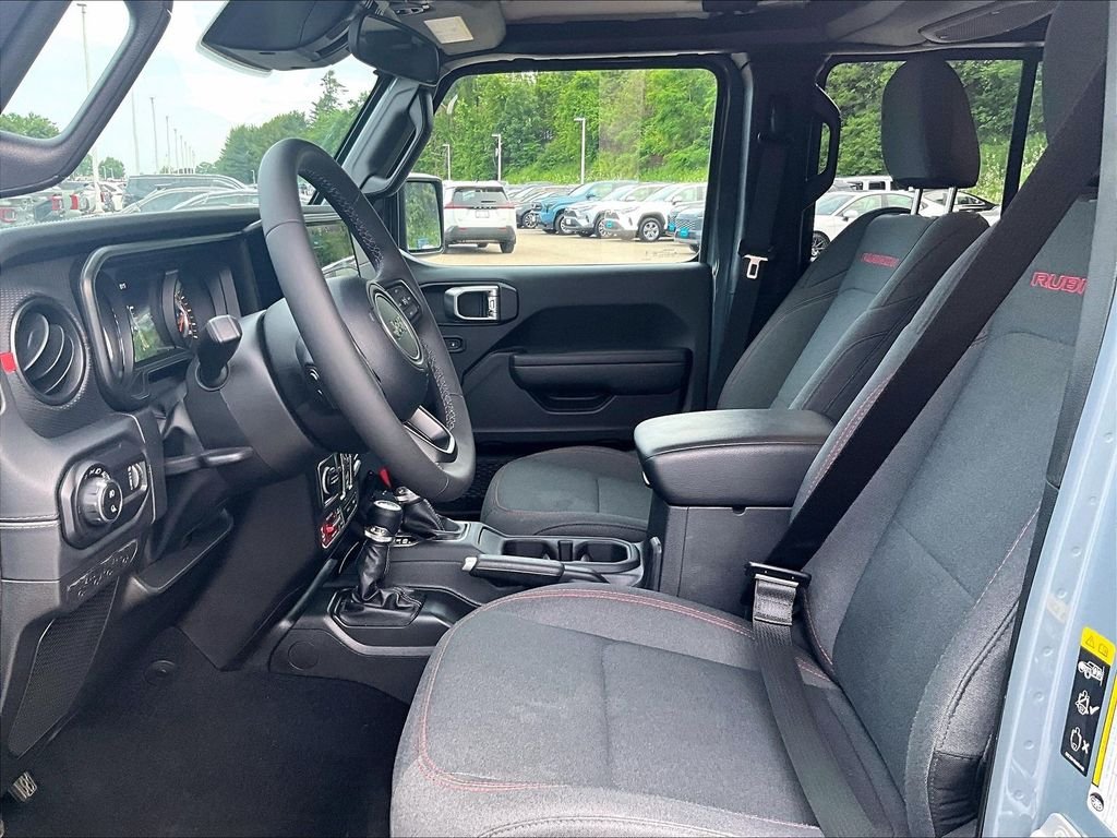 Used 2026 Gray Jeep Rubicon image 4