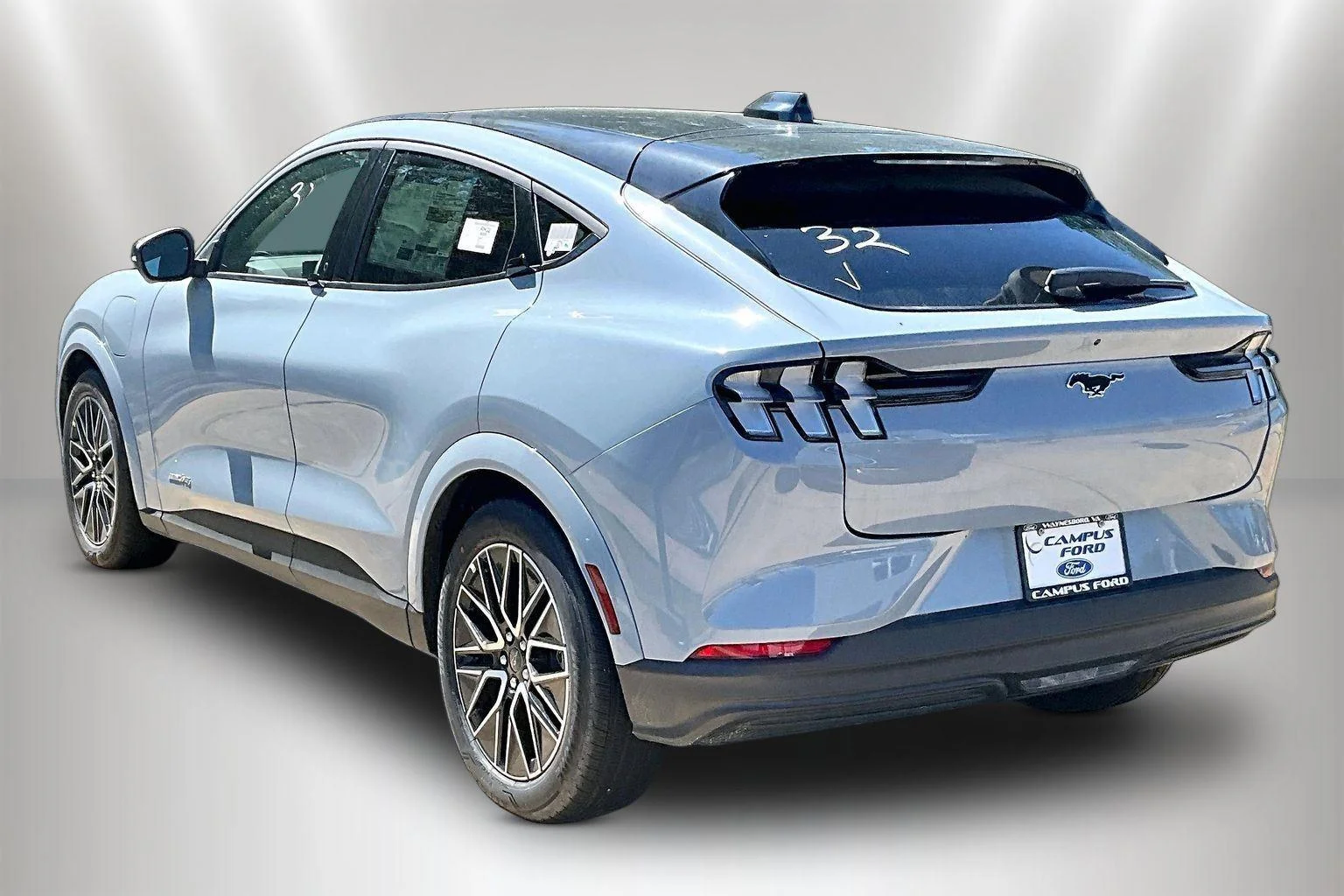 New 2026 Glacier Gray Metallic Tri-coat Ford Premium image 3