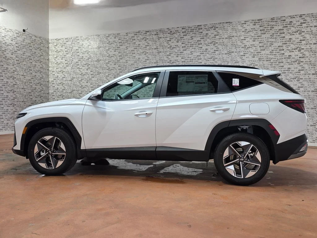 New 2026 Creamy White Pearl Hyundai SEL image 2