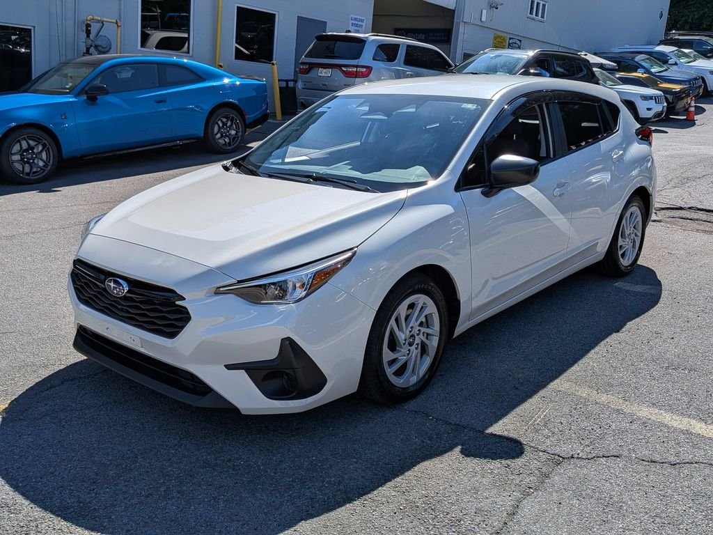Used 2024 White Subaru Base image 1