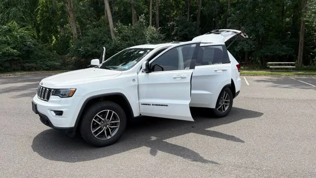 Used 2020 Bright White Clearcoat Jeep Laredo image 20