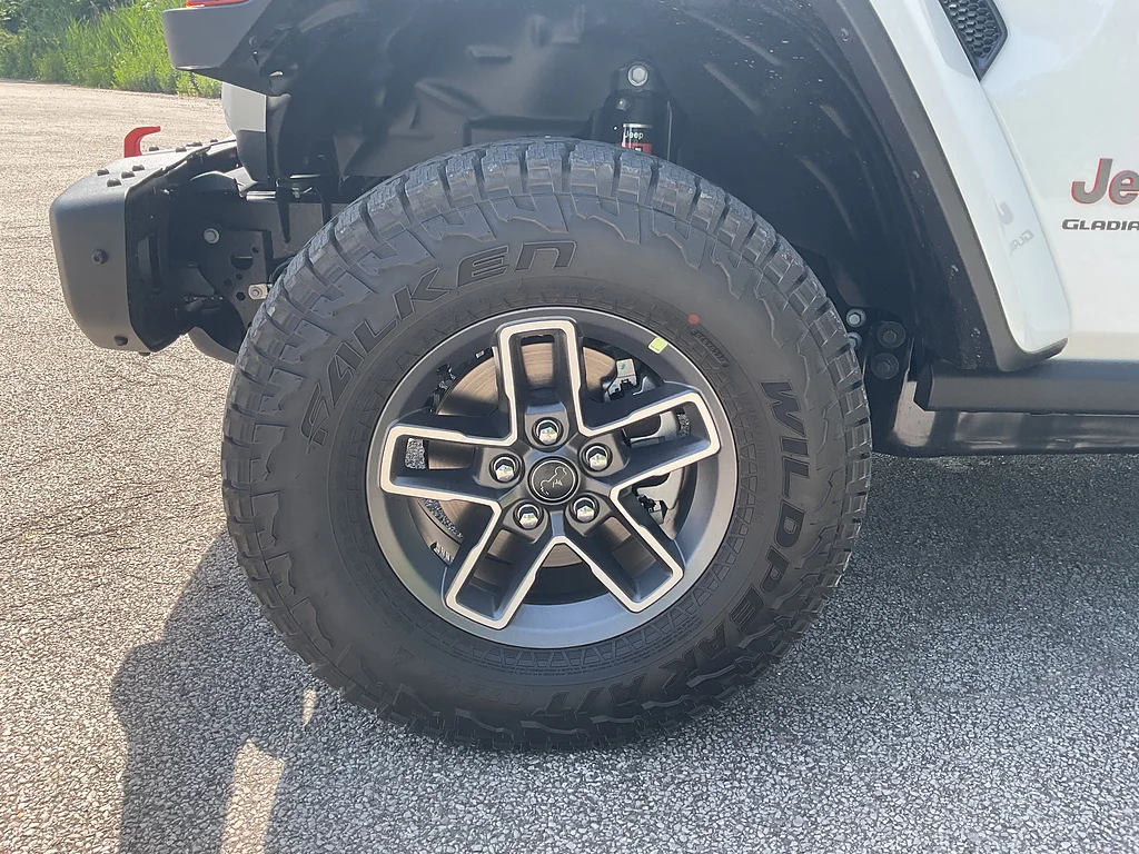 New 2026 Bright White Clearcoat Jeep Mojave X 4x4 image 14