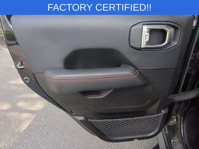 Used 2023 Black Jeep Mojave image 25