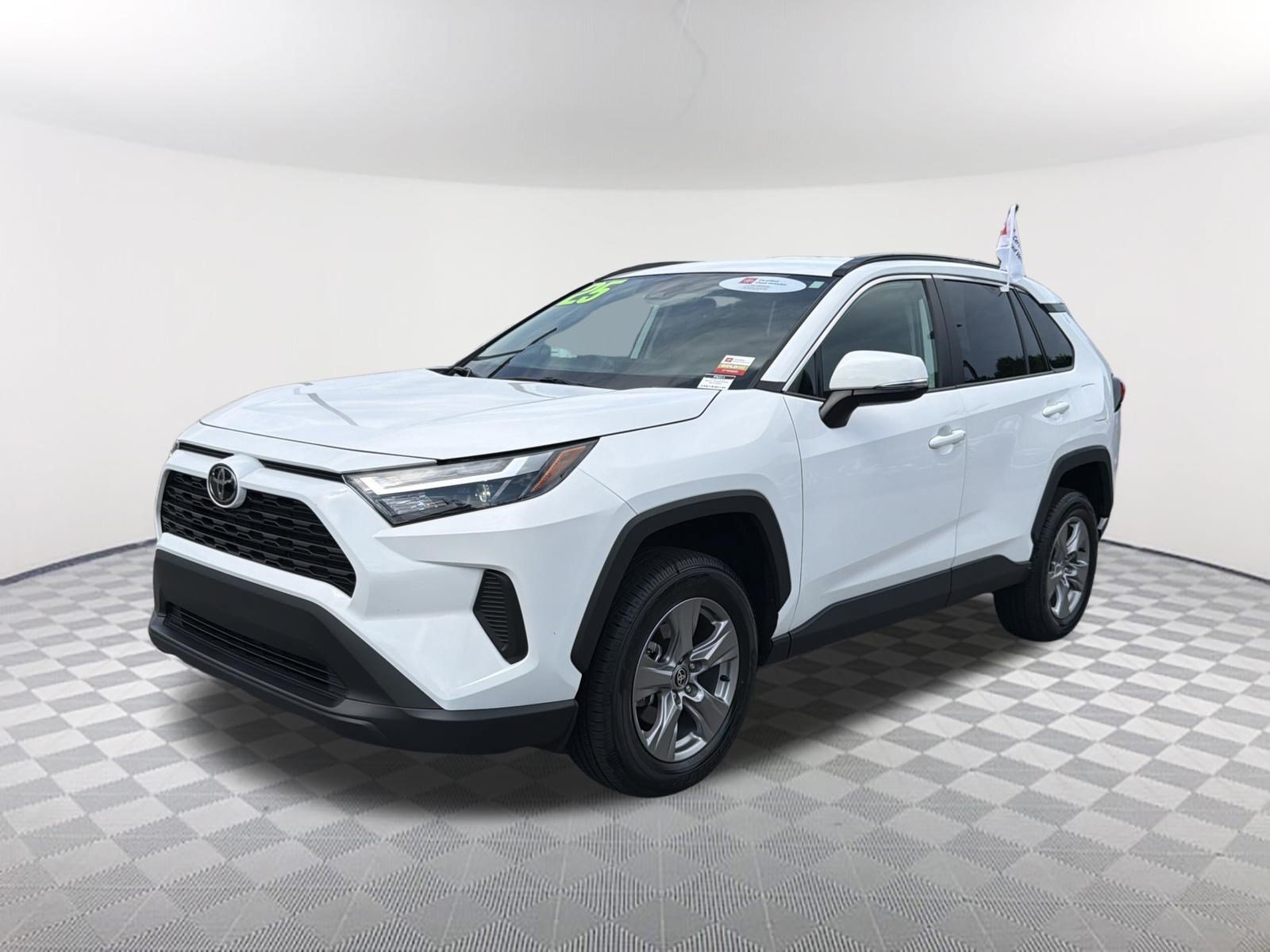 Certified Used 2025 Ice Cap Toyota XLE image 3