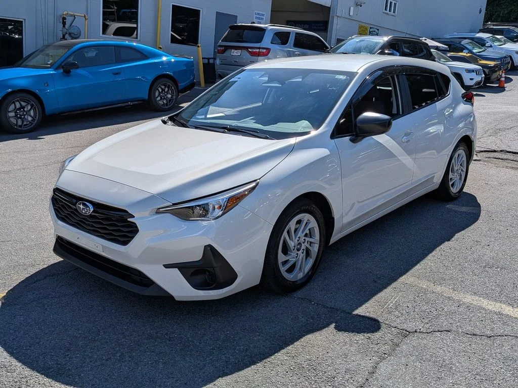 Used 2024 White Subaru Base image 1