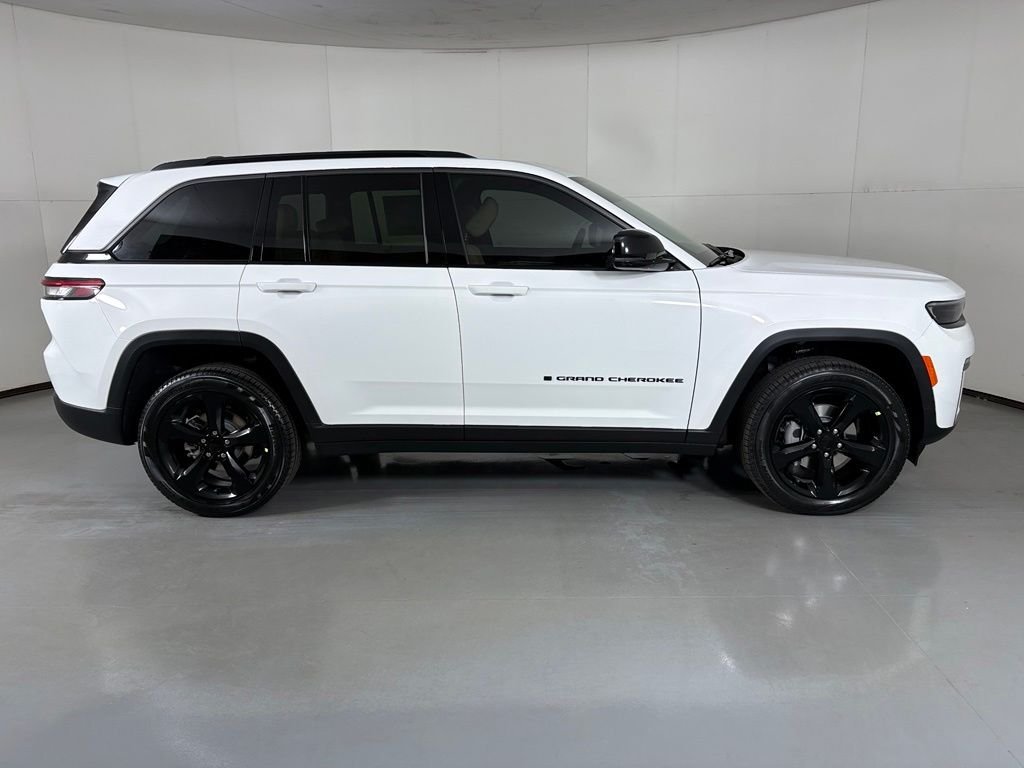 New 2026 Bright White Clearcoat Jeep Limited image 9