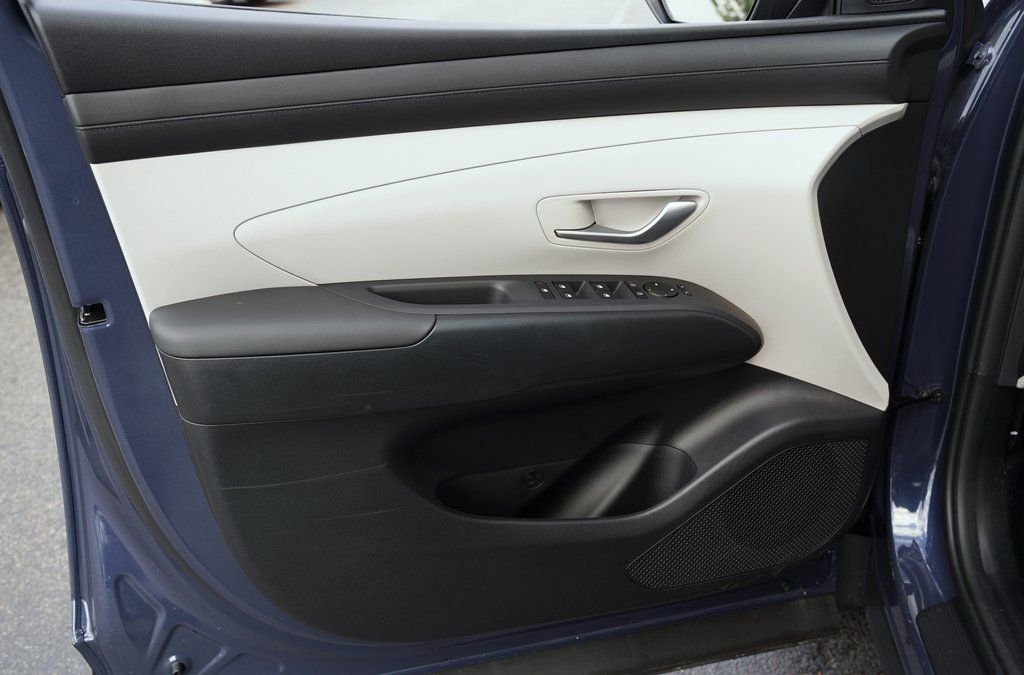 New 2026 Atlantis Blue Hyundai SEL image 31