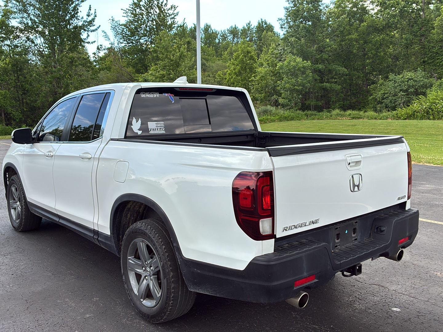 Used 2023 Platinum White Pearl Honda RTL image 19