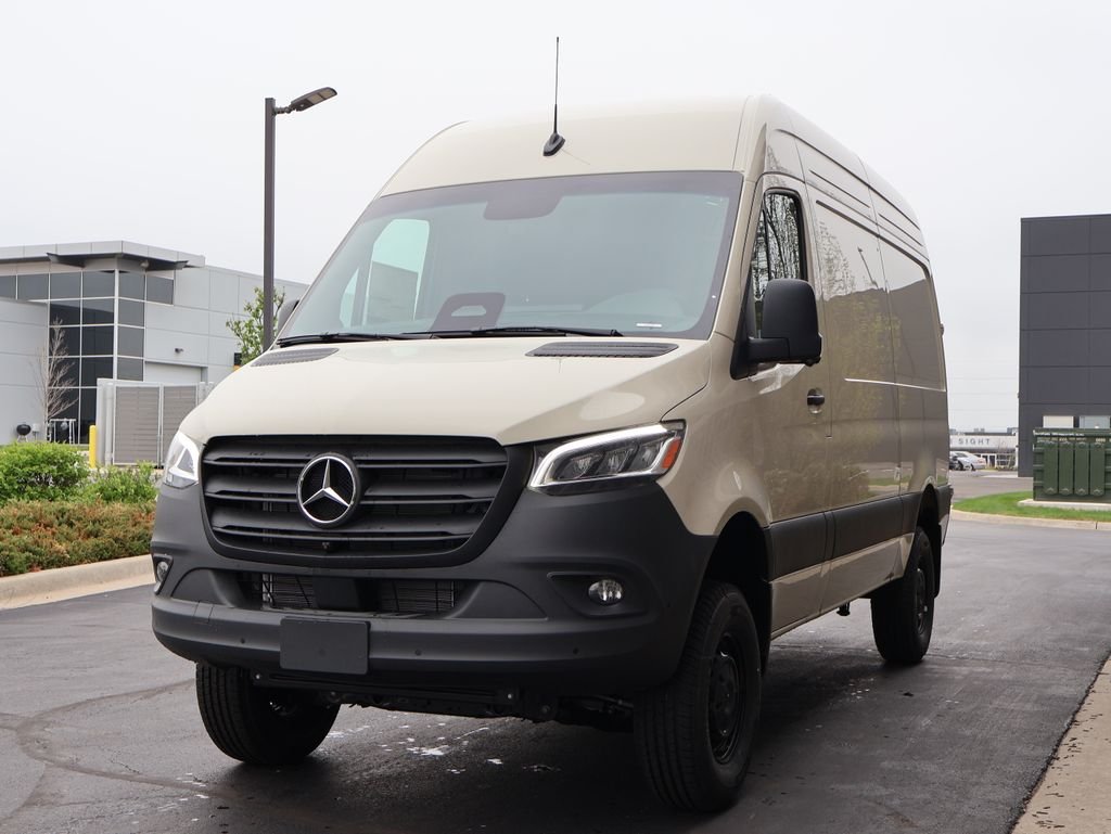New 2026 Pebble Gray Mercedes-Benz Cargo 144 WB image 3