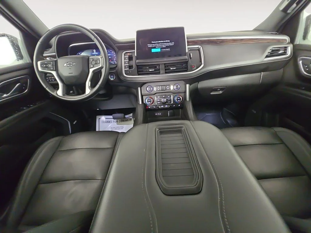 Used 2023 Gray Chevrolet Z71 image 15