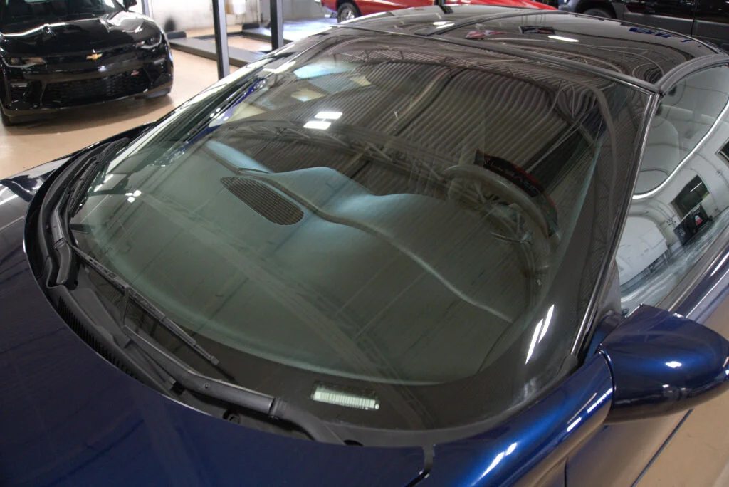 Used 2001  Chevrolet Base image 13