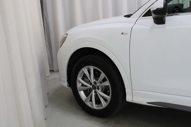 Used 2024 Arkona White Audi Premium image 30