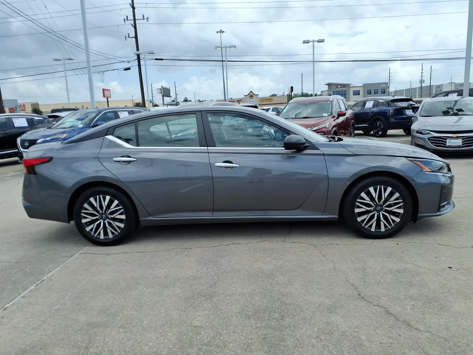 2024 Nissan Altima 2.5 SV Gray at Robbins Nissan