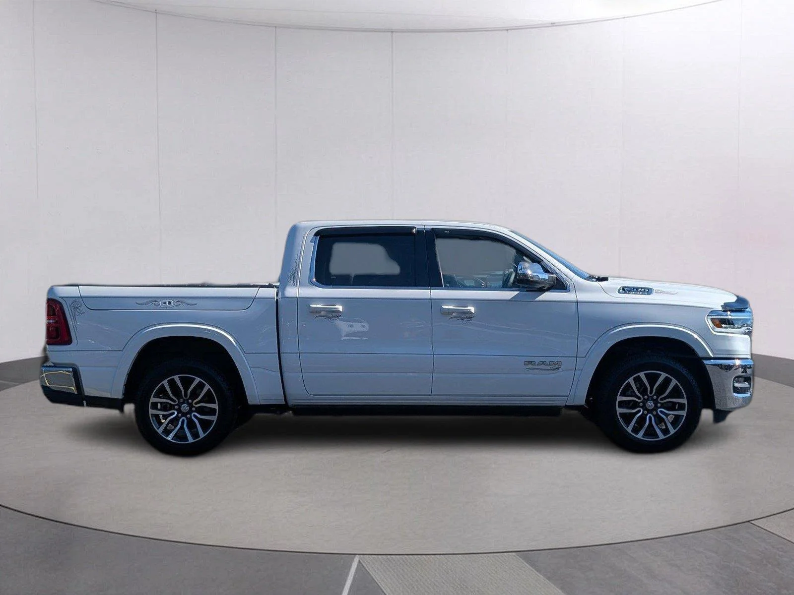 Used 2025 Bright White Clearcoat Ram Longhorn image 9