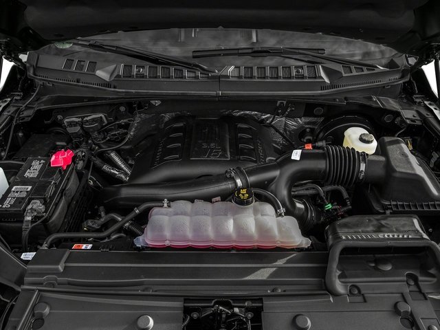 2017 Ford F-150 XLT photo 4