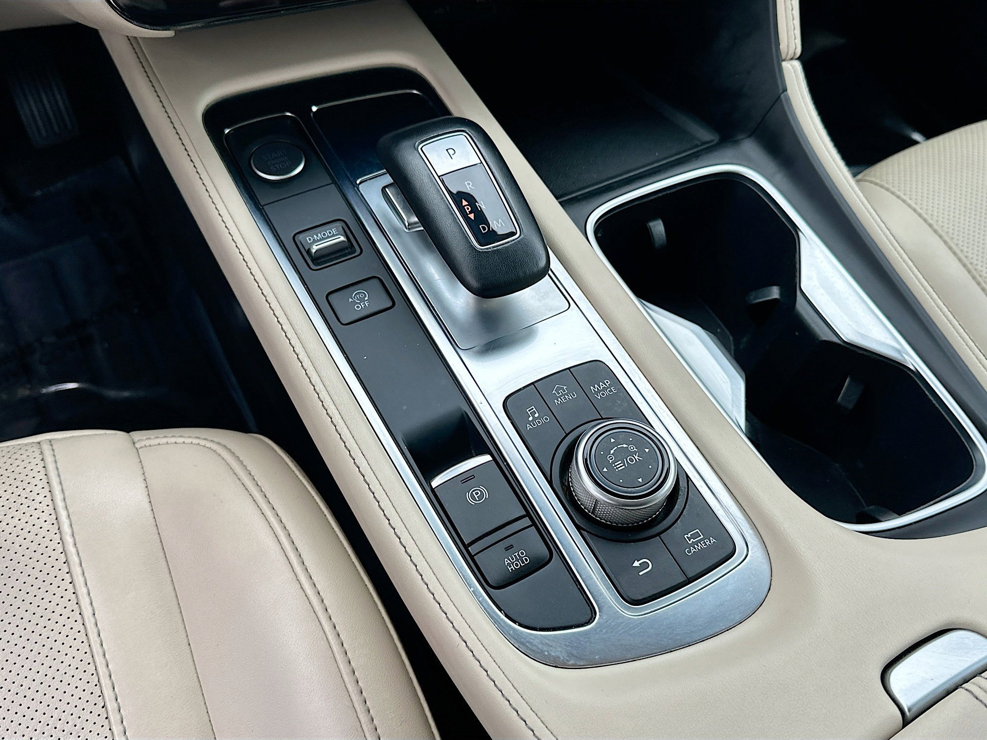 Used 2023 Graphite Shadow INFINITI SENSORY image 15