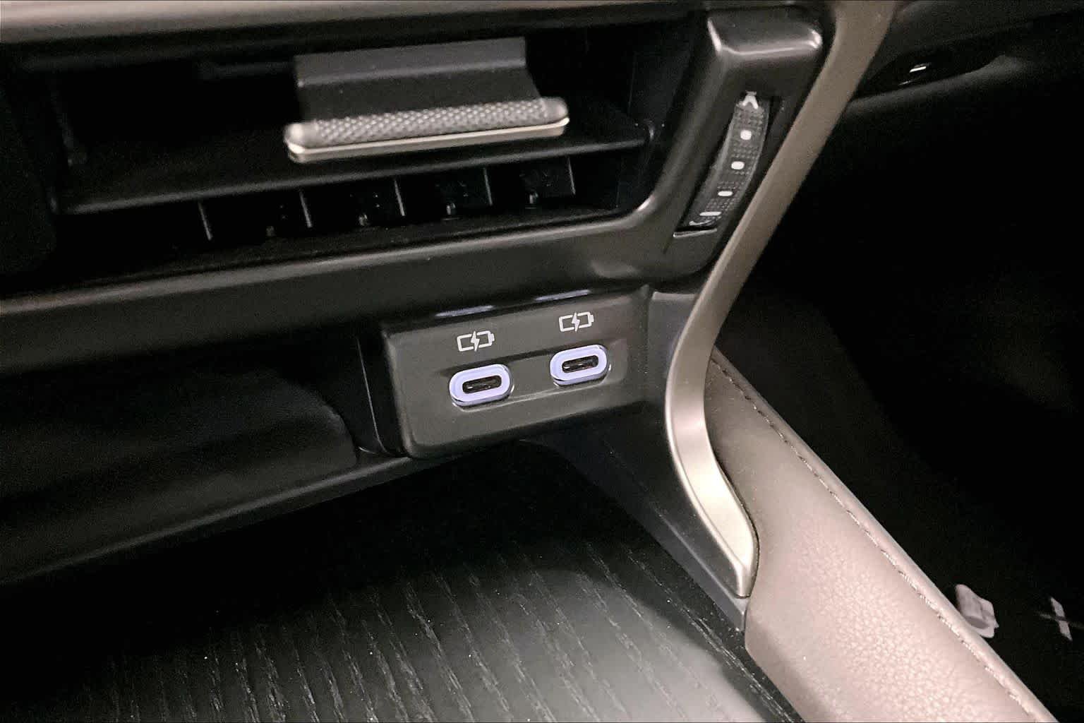 2023 Lexus RX 350 - Photo 33