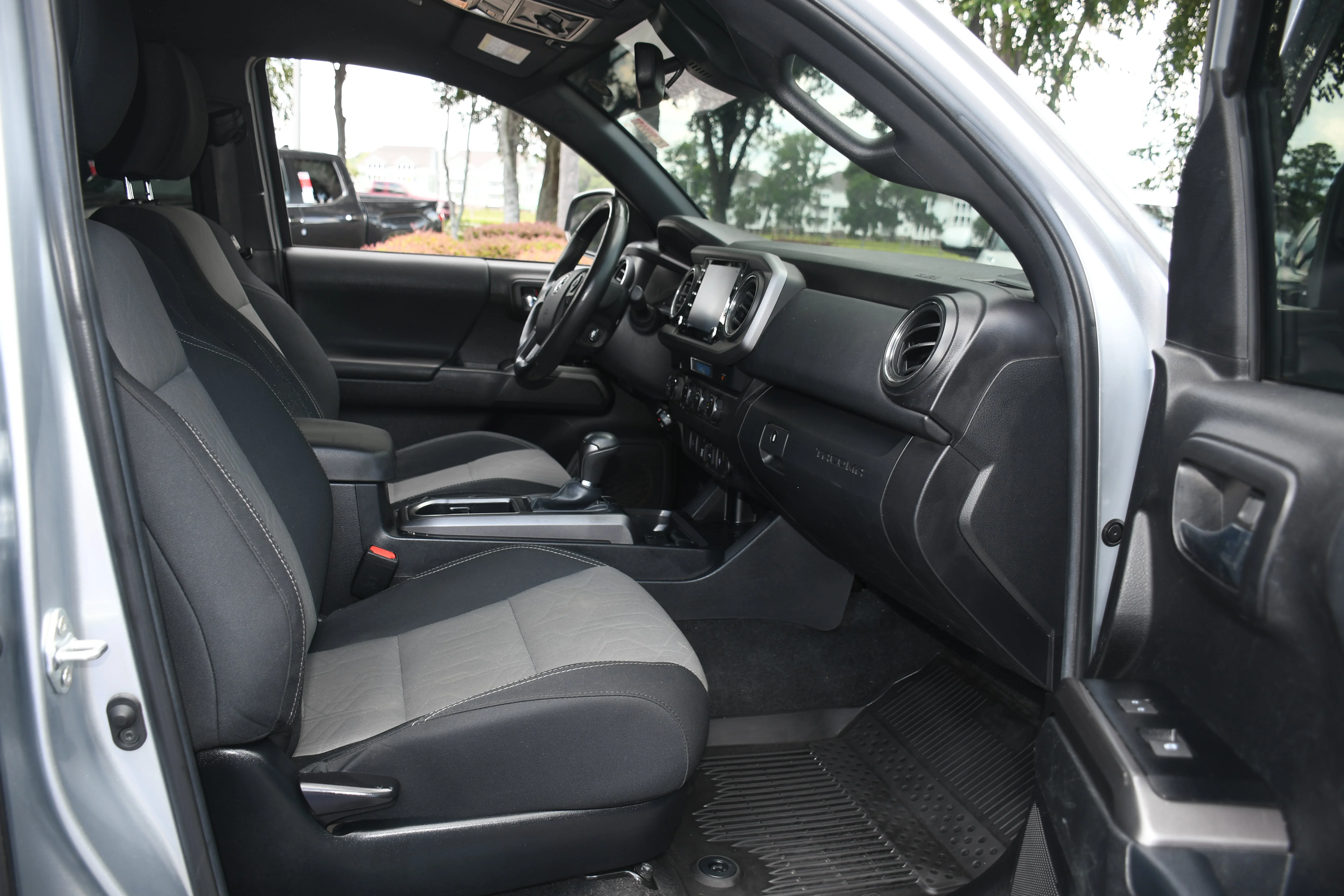 Used 2022 Silver Toyota TRD Off-Road image 19