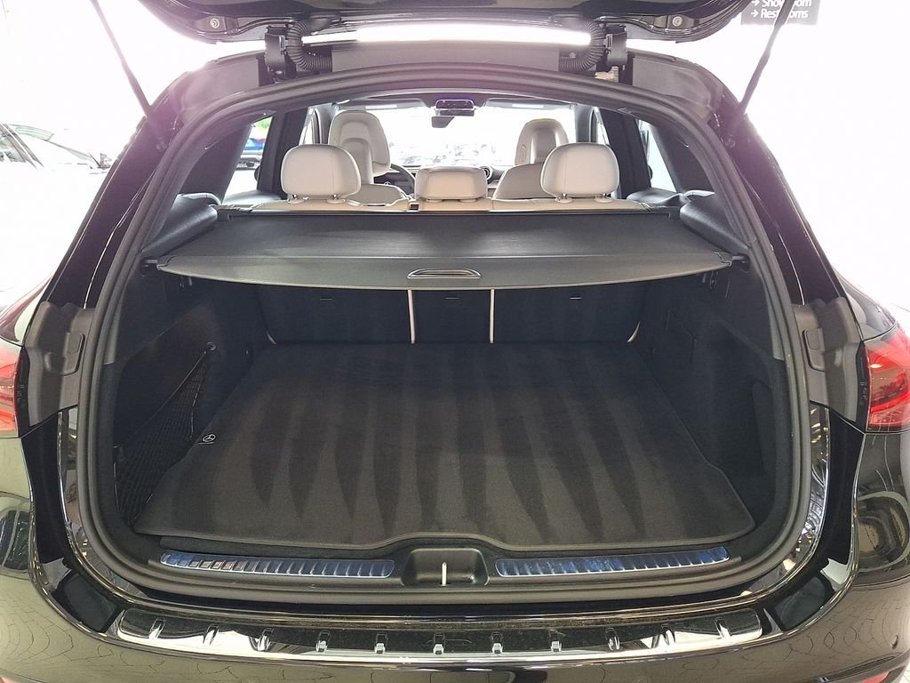 Certified Used 2026 Black Mercedes-Benz GLC 300 image 29