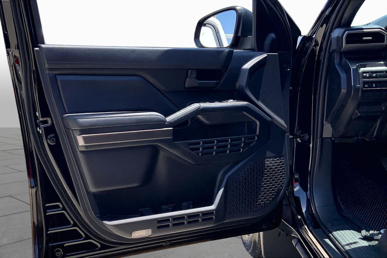 Used 2025 Black Toyota SR5 image 21
