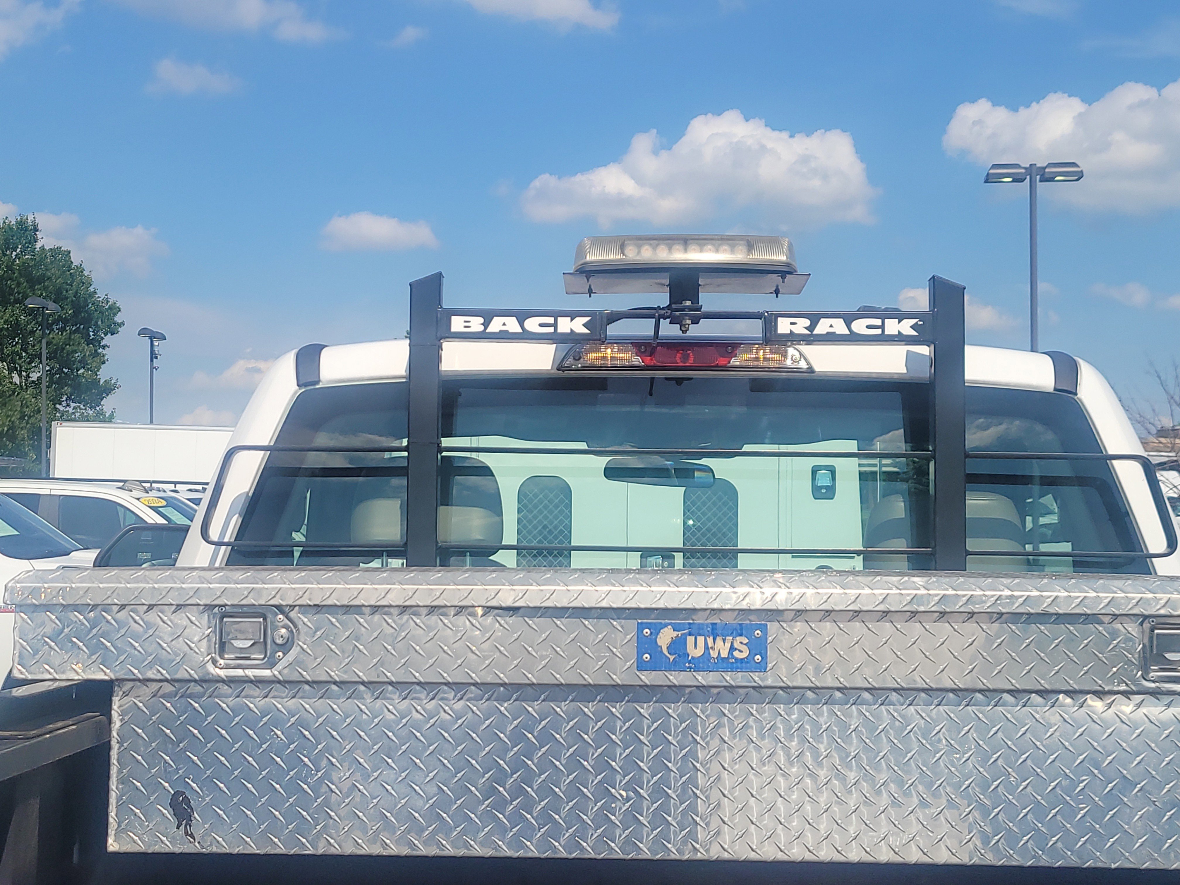 Used 2020 Oxford White Ford XL image 17